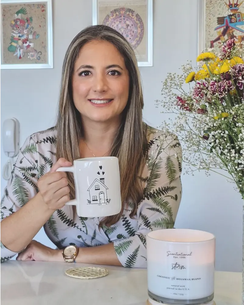 Trinidad Vidal Coach